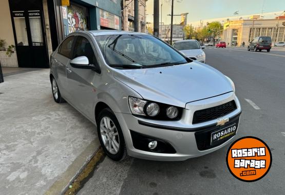 Autos - Chevrolet Sonic 2016 GNC 110000Km - En Venta