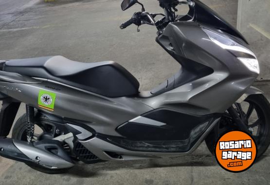 Motos - Honda PCX 2019 Nafta 12000Km - En Venta