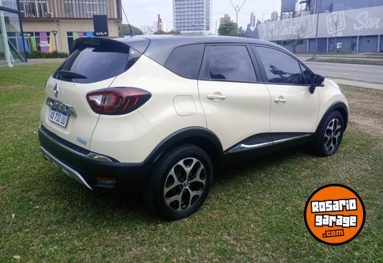 Camionetas - Renault Captur Intense 2.0 2017 Nafta 113000Km - En Venta