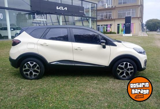 Camionetas - Renault Captur Intense 2.0 2017 Nafta 113000Km - En Venta