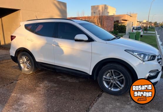 Camionetas - Hyundai Santa fe 2018 Nafta 119000Km - En Venta