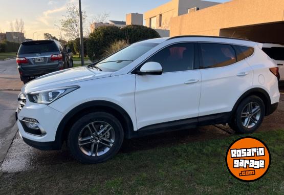 Camionetas - Hyundai Santa fe 2018 Nafta 119000Km - En Venta