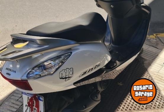 Motos - Honda Elite 125 2016 Nafta 10000Km - En Venta