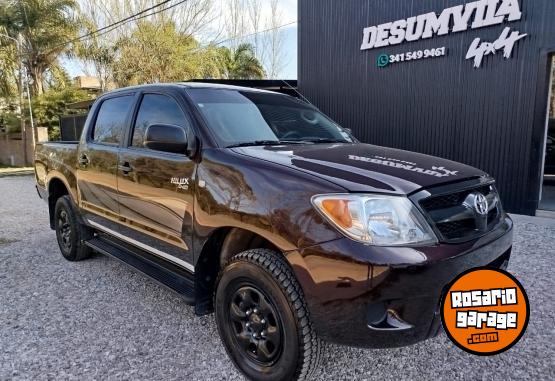 Camionetas - Toyota HILUX DX 4X4 2006 Diesel 200000Km - En Venta