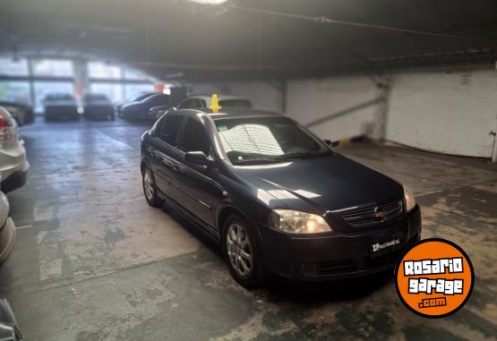 Autos - Chevrolet Astra 2009 Nafta 140000Km - En Venta