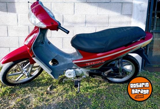 Motos - Corven Energy 2021 Nafta 111Km - En Venta