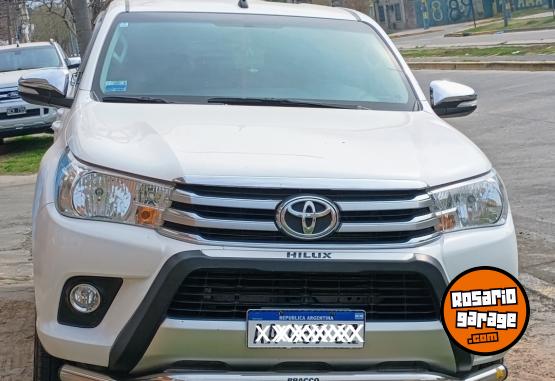 Camionetas - Toyota Hilux 2016 Diesel 104000Km - En Venta