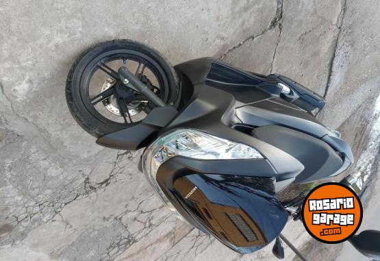 Motos - Honda Pcx 2017 Nafta 19000Km - En Venta