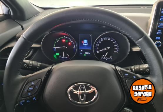 Autos - Toyota C-HR HV 1,8 ECVT 2020 Nafta 37035Km - En Venta