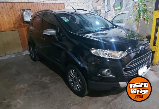 Autos - Ford Eco 2015 Nafta 100Km - En Venta