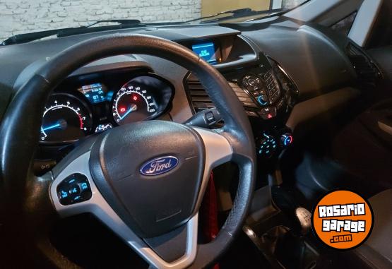 Autos - Ford Eco 2015 Nafta 100Km - En Venta