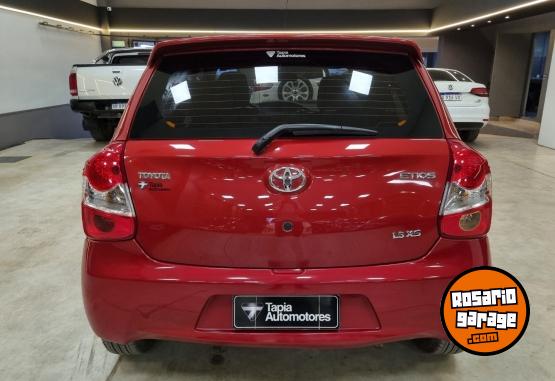 Autos - Toyota ETIOS XS 1.5L 5P 2015 Nafta 128000Km - En Venta