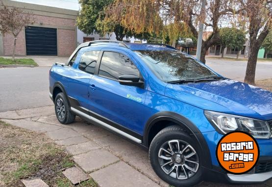 Camionetas - Volkswagen Saveiro cross 2019 Nafta 114000Km - En Venta