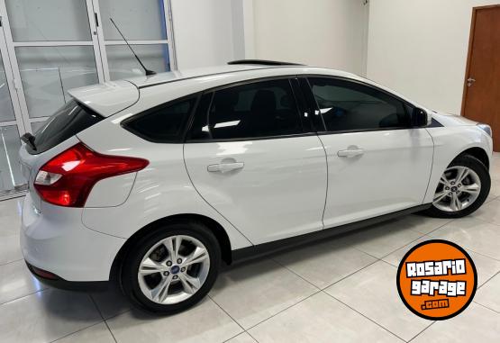 Autos - Ford FOCUS SE PLUS 2.0 2014 Nafta 101000Km - En Venta