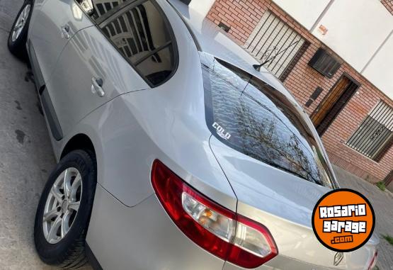 Autos - Renault Fluence confort plus 2012 2012 Nafta 145000Km - En Venta