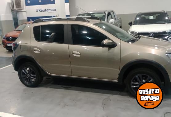 Autos - Renault STEPWAY 1.6 INTENSE 2022 Nafta 23000Km - En Venta