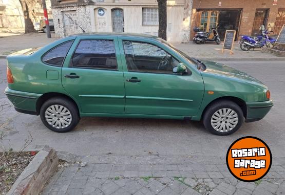 Autos - Volkswagen Polo Classic 1998 GNC 300000Km - En Venta