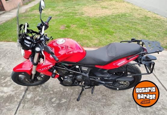 Motos - Benelli TNT 300 2017 Nafta 13600Km - En Venta