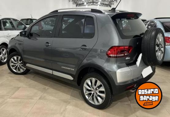 Autos - Volkswagen CROSSFOX HIGHLINE 2017 GNC 75000Km - En Venta