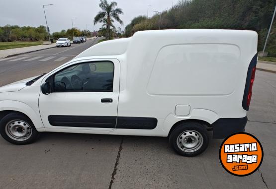 Utilitarios - Fiat Fiorino 2017 GNC 112000Km - En Venta