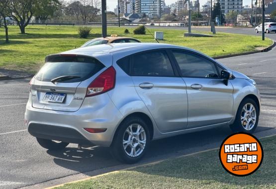 Autos - Ford Fiesta 2017 Nafta 83000Km - En Venta