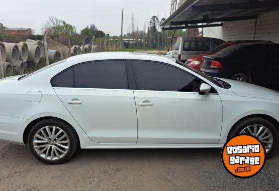 Autos - Volkswagen Vento 1.4T Highline DSG 2018 Nafta 121000Km - En Venta