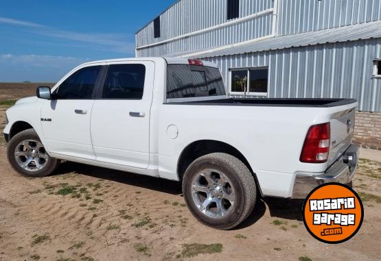 Camionetas - RAM 1500 Hemi 2015 Nafta 190000Km - En Venta