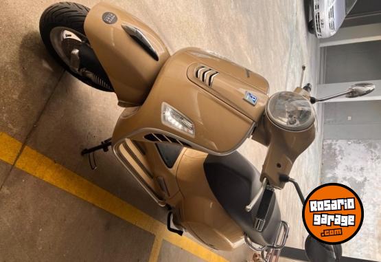 Motos - Vespa GTS 2018 Nafta 4700Km - En Venta