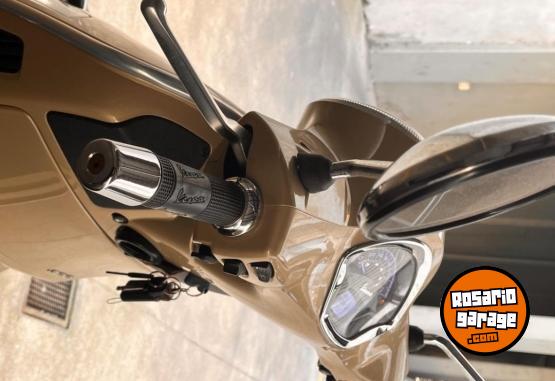 Motos - Vespa GTS 2018 Nafta 4700Km - En Venta