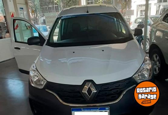 Utilitarios - Renault Express Comfort 1.6 SCE 2023 Nafta 190Km - En Venta