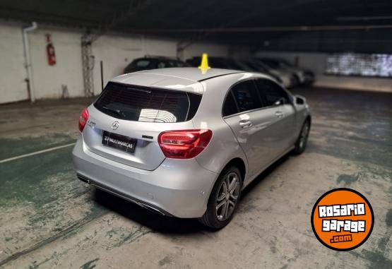 Autos - Mercedes Benz A200 2016 Nafta 140000Km - En Venta