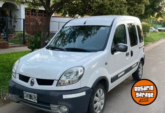 Utilitarios - Renault Kangoo 2013 Nafta 200000Km - En Venta