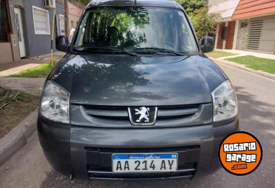 Utilitarios - Peugeot Partner Patagonica 2016 Diesel 123000Km - En Venta