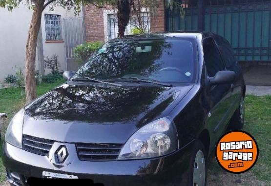 Autos - Renault clio 2010 Nafta 127000Km - En Venta