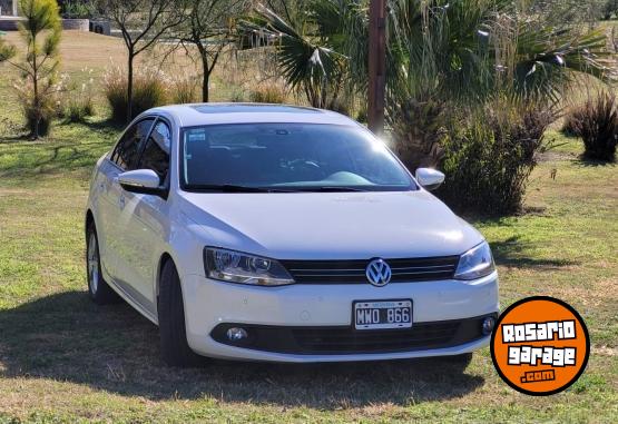 Autos - Volkswagen Vento 2012 Nafta 83000Km - En Venta