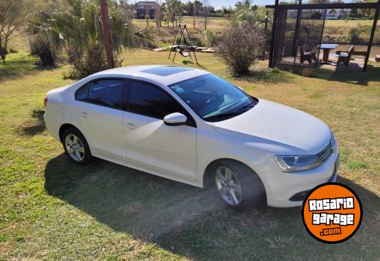 Autos - Volkswagen Vento 2012 Nafta 83000Km - En Venta