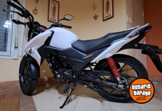 Motos - Honda TWISTER 125 2020 Nafta 2300Km - En Venta