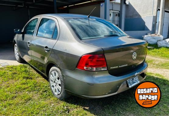 Autos - Volkswagen Voyage 2010 GNC 296000Km - En Venta