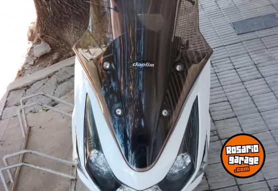 Motos - Otra marca Daelim S3 ADVANCE 2018 Nafta 13000Km - En Venta