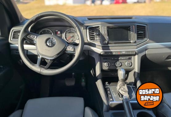 Camionetas - Volkswagen AMAROK V6 HIGHLINE 2022 Diesel 10000Km - En Venta