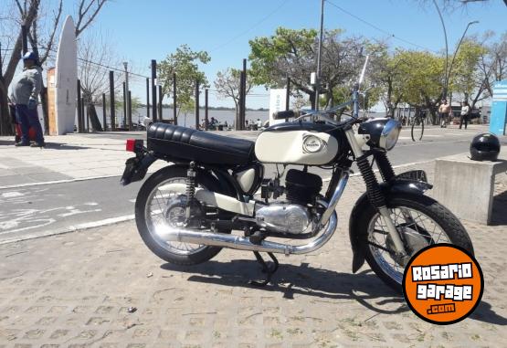 Motos - Zanella Ponderosa 1981 Nafta 100000Km - En Venta