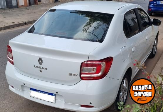 Autos - Renault Logan 2017 GNC 148000Km - En Venta