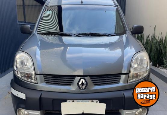 Utilitarios - Renault Kangoo mixta 5 asientos 2011 Diesel 111111Km - En Venta