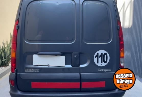 Utilitarios - Renault Kangoo mixta 5 asientos 2011 Diesel 111111Km - En Venta