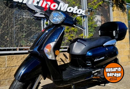 Motos - Kymco LIKE 200i 2023 Nafta 2355Km - En Venta