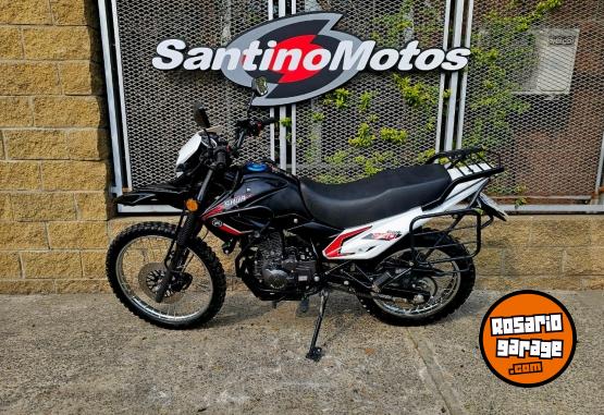 Motos - Motomel SKUA 250 2023 Nafta 5445Km - En Venta