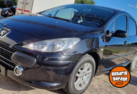 Autos - Peugeot 307 2011 Nafta 110077Km - En Venta