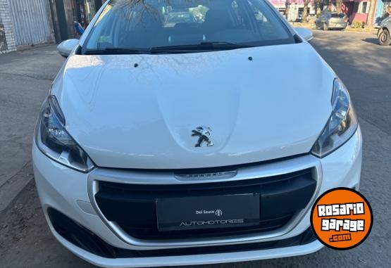 Autos - Peugeot 208 2018 Nafta 70000Km - En Venta