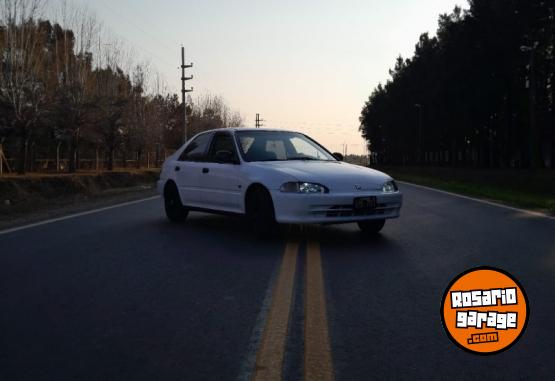 Autos - Honda Civic 1992 Nafta 200000Km - En Venta