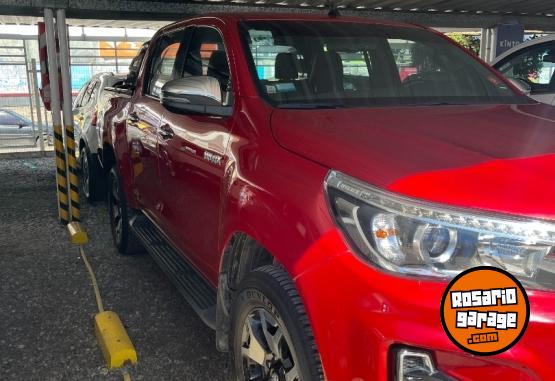 Camionetas - Toyota hilux 2020 Diesel 49000Km - En Venta